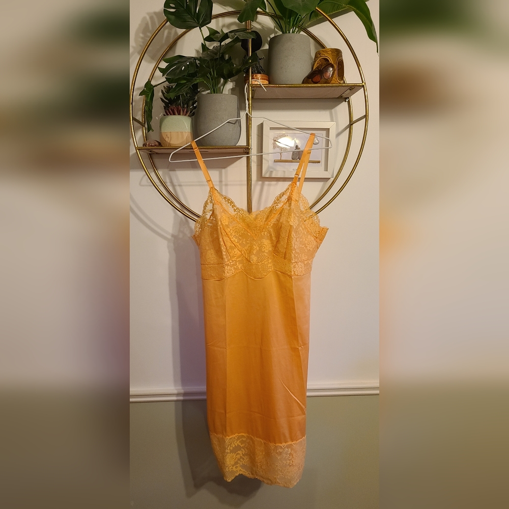 Vintage 50s Vanity Fair Lingerie Slip